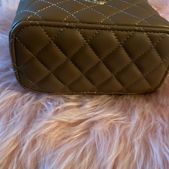 Valentio Orlandi Mini Square Train-case handbag Brown Color🌺 - Picture 13 of 14